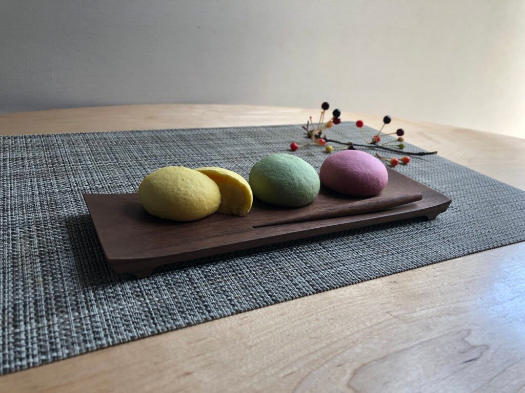 木の菓子皿