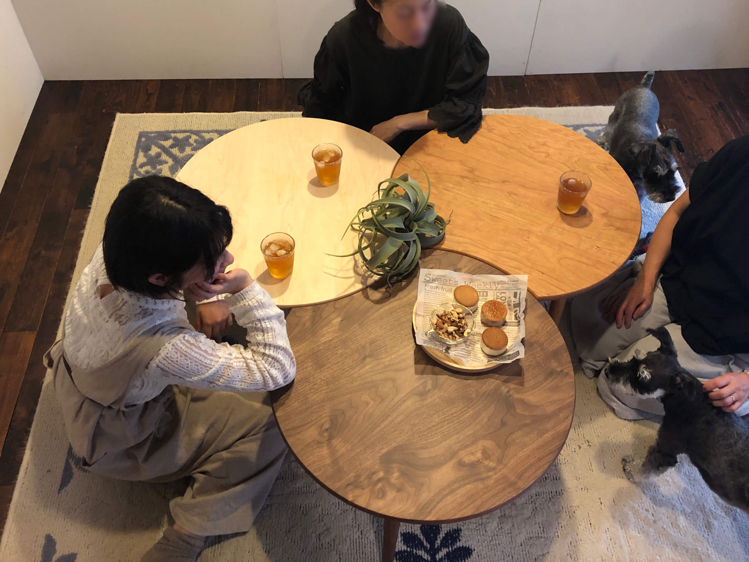 丸テーブル